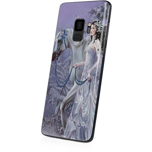 Fairy with Horse in Snow by Nene Thomas Galaxy S9 Skin